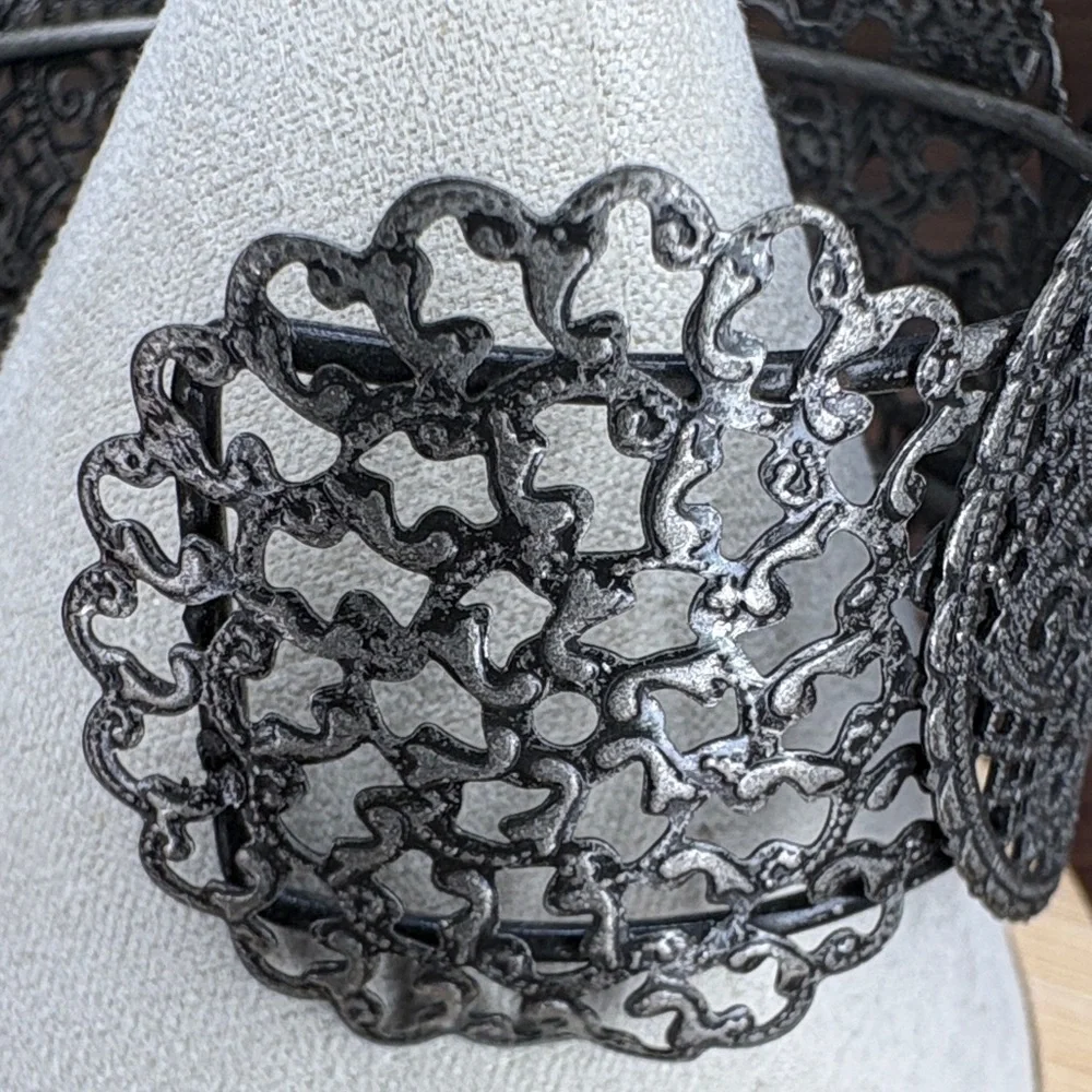 Elegant Black Filigree Cuff Bracelet